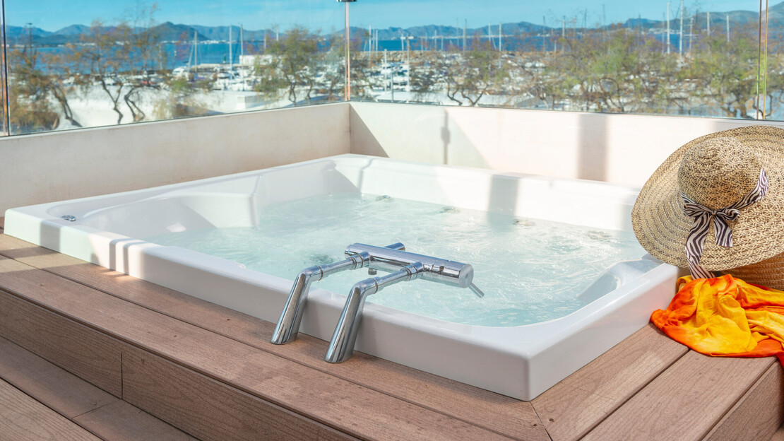 Llaüt Boutique Hotel